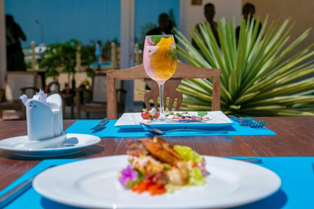 The One Hotel Watamu Exterior photo